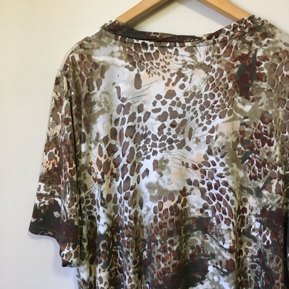 Abstract Cheetah Print Vintage Short Sleeve Safari Top - Picture 6 of 15